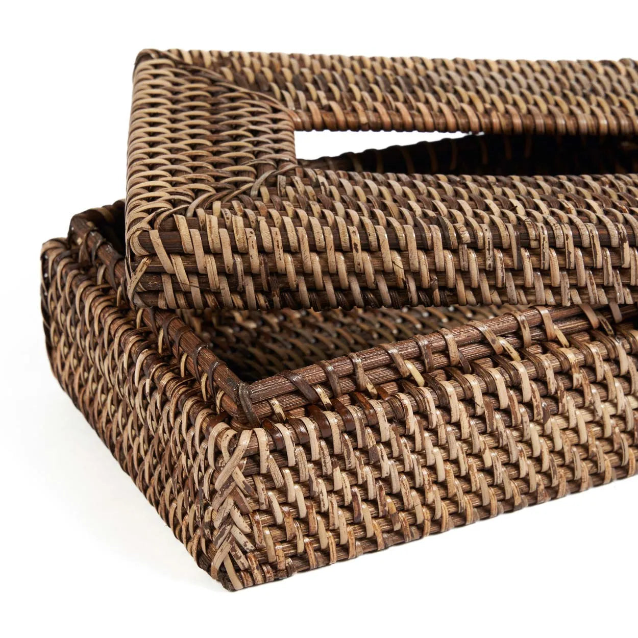 the-rattan-classic-tissue-box-natural-brown