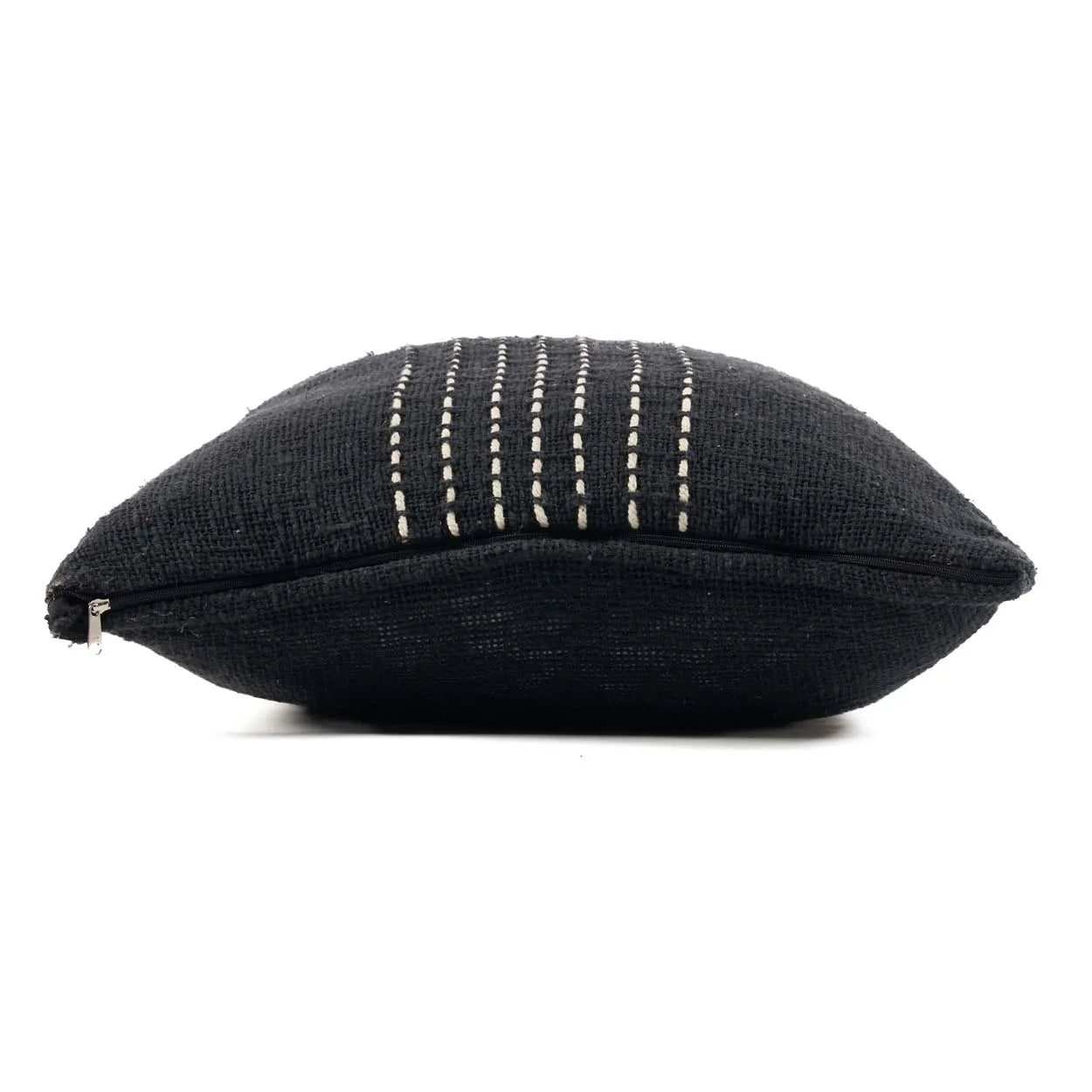 the-drizle-cushion-cover-black-white