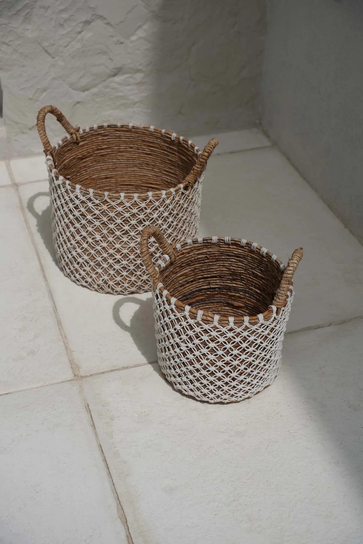 the-crossed-stitched-macrame-basket-natural-white-m