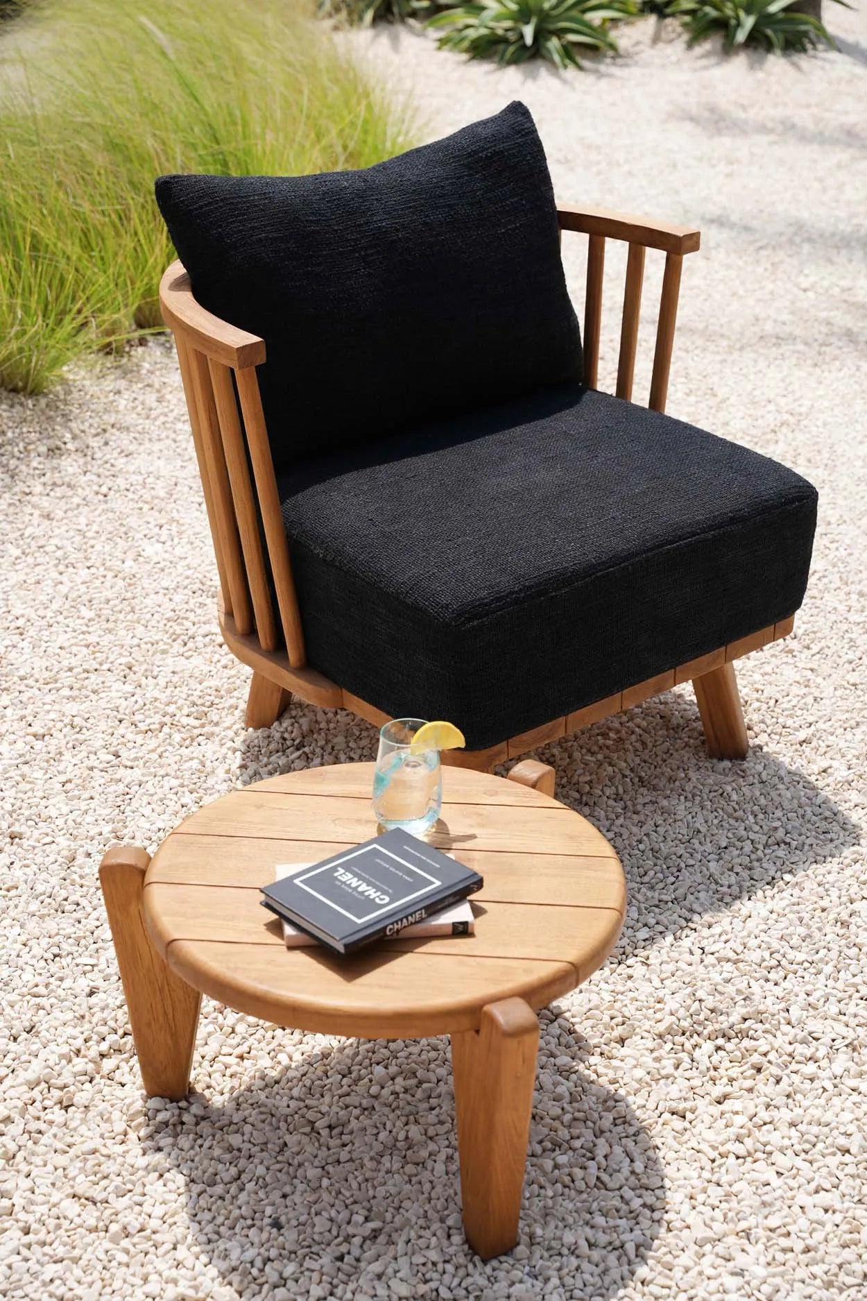 the-malawi-one-seater-natural-black